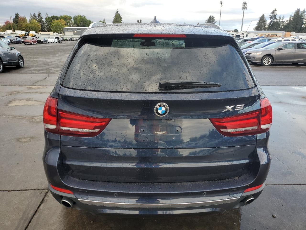2017 BMW X5 VIN 5UXKR0C58H0V66150 Copart auction photo, rear end / side damage thumbnail 6