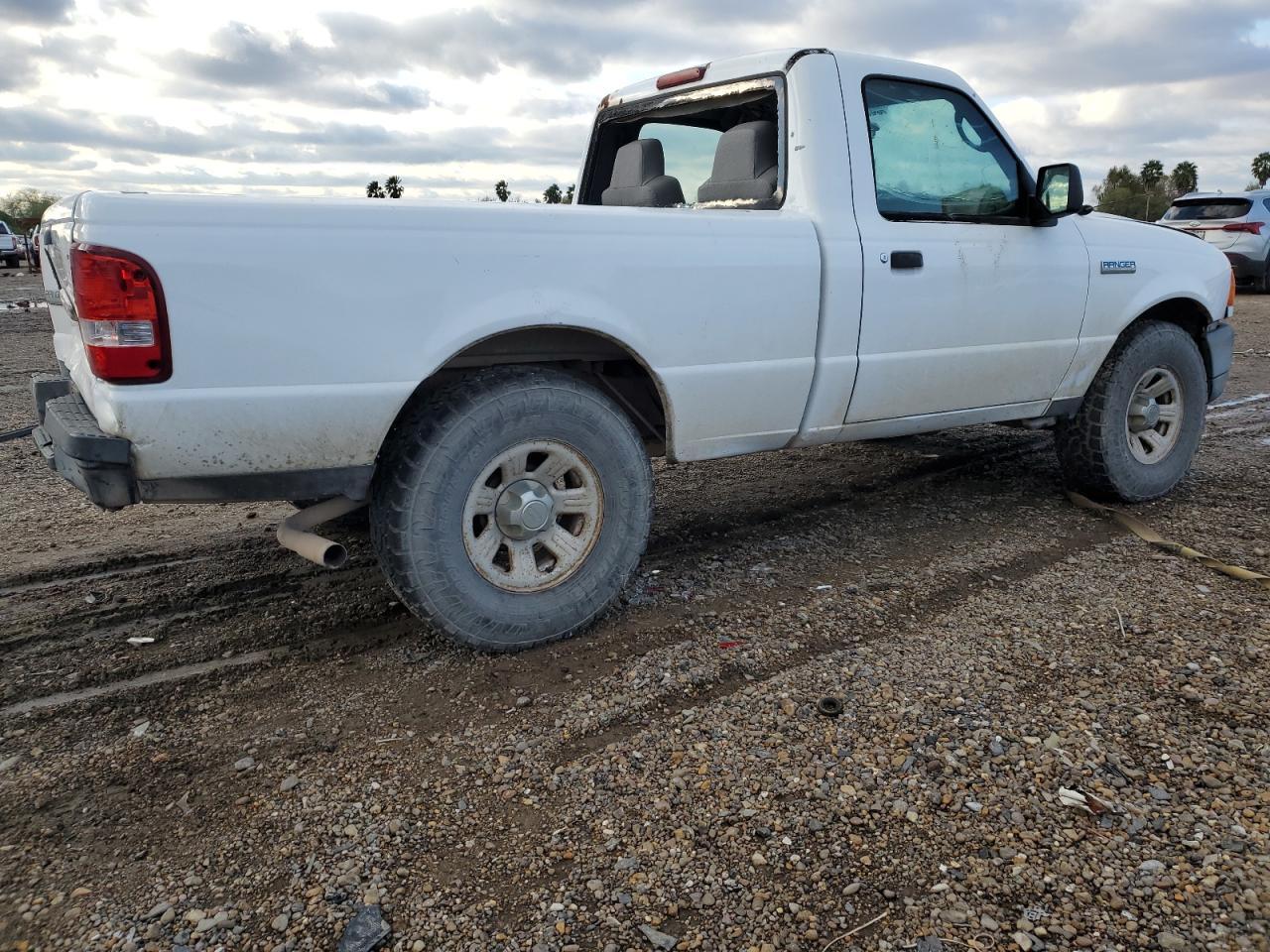 2007 Ford Ranger VIN 1FTYR10D37PA15871 Copart auction photo, rear end / minor dent/scratches damage thumbnail 3