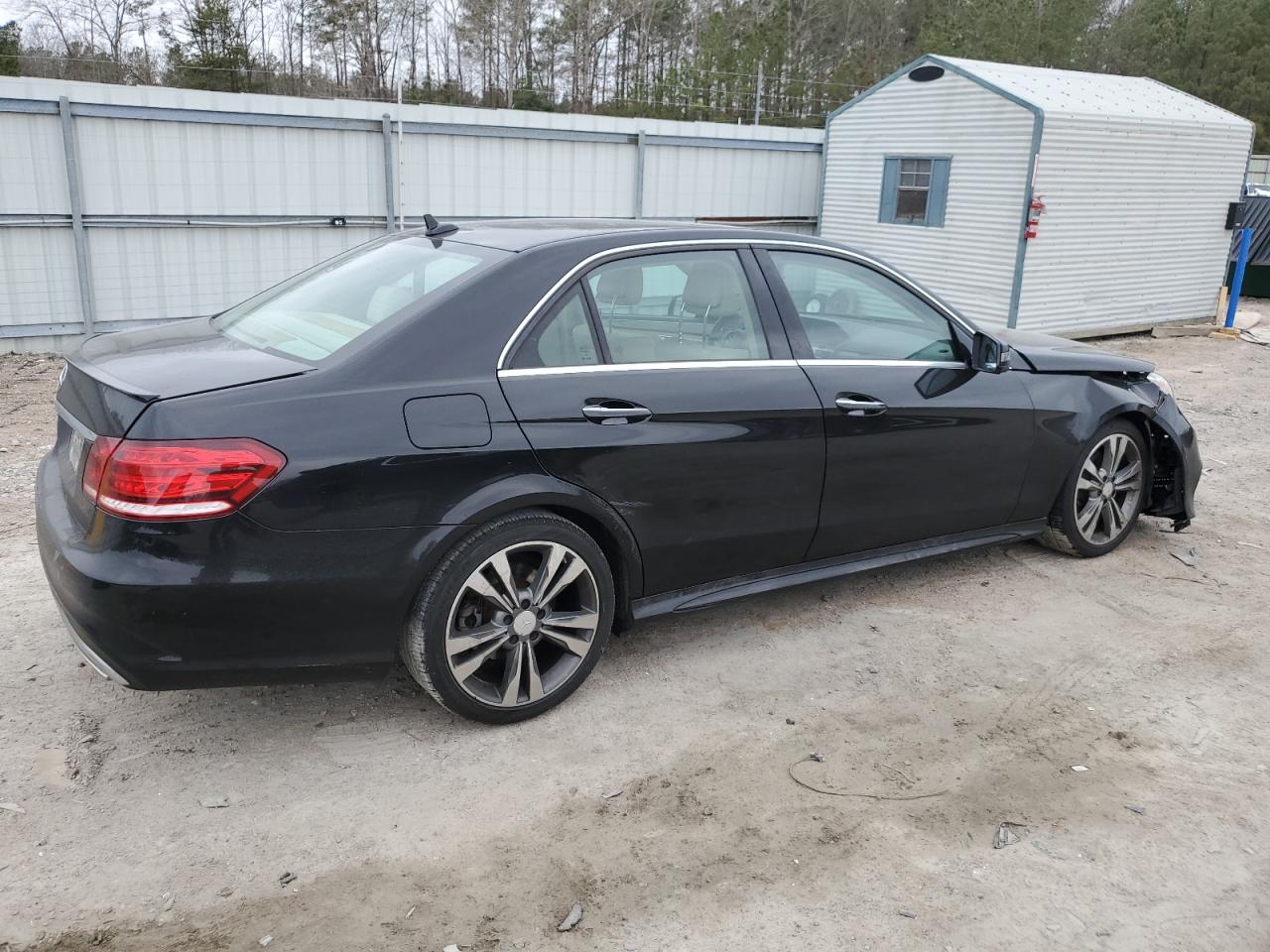 2014 Mercedes-Benz E-klasse VIN WDDHF5KB8EA967685 Copart auction photo, front end damage thumbnail 3