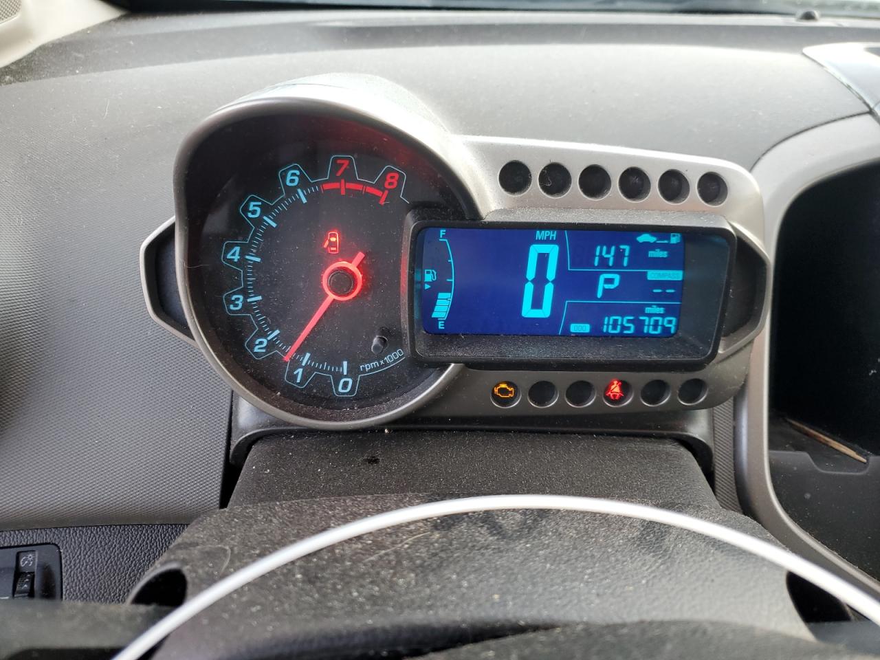 2015 Chevrolet Sonic VIN 1G1JE6SB1F4122593 Copart auction photo, front end / side damage thumbnail 9