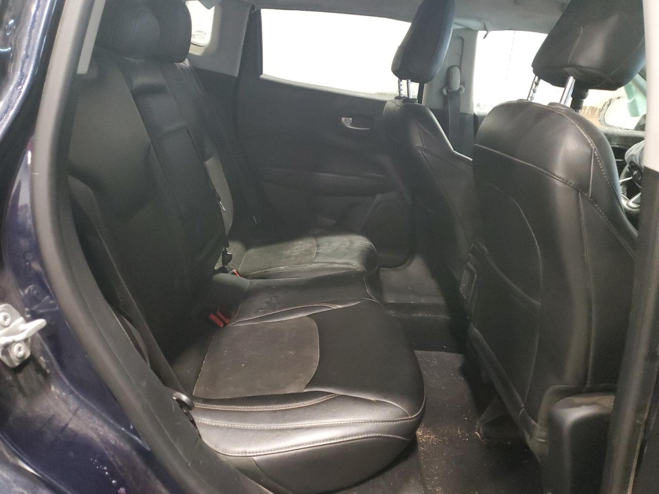 2018 Jeep Compass VIN 3C4NJDBBXJT453930 Copart auction photo, front end / minor dent/scratches damage thumbnail 12