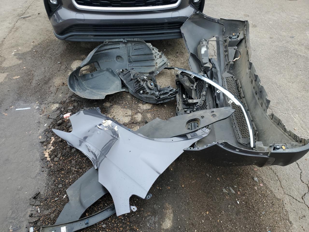 2017 Honda Pilot VIN 5FNYF5H56HB021933 Copart auction photo, all over damage thumbnail 15
