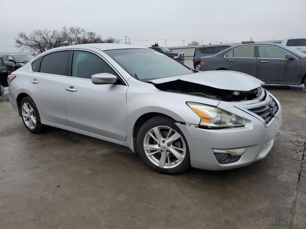 2015 Nissan Altima VIN 1N4AL3AP5FC295215 Copart auction photo, front end / hail damage thumbnail 4