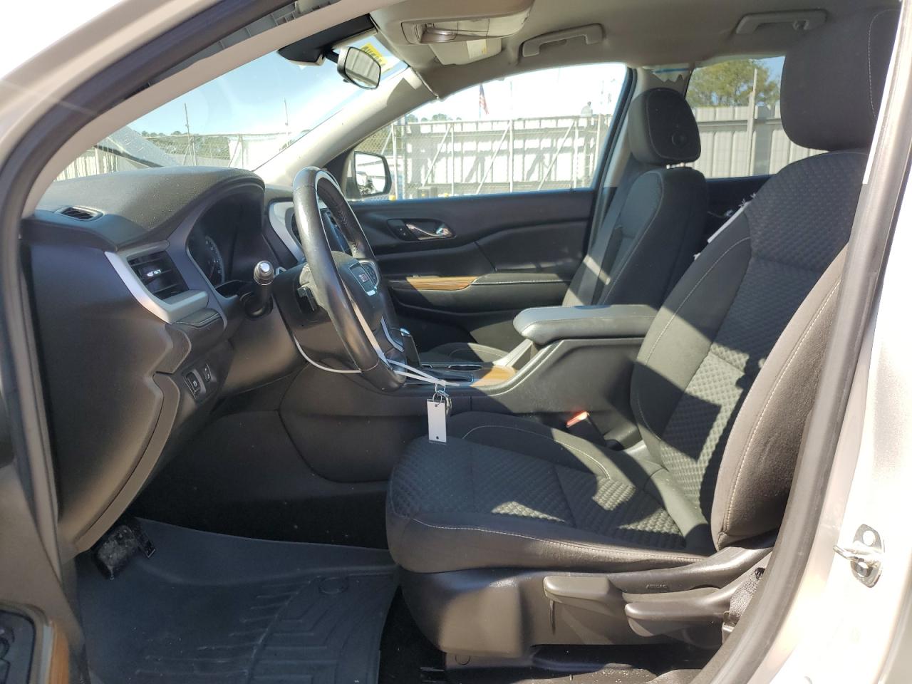 2018 GMC Acadia VIN 1GKKNKLA1JZ122653 Copart auction photo, minor dent/scratches damage thumbnail 7