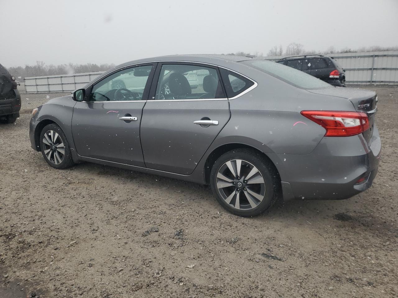 2016 Nissan Sentra VIN 3N1AB7AP4GY223874 Copart auction photo, front end / minor dent/scratches damage thumbnail 2