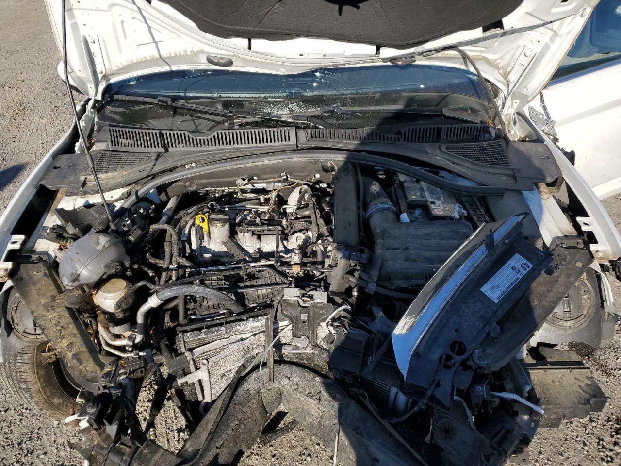 2020 Volkswagen Jetta VIN 3VWCB7BUXLM007424 Copart auction photo, front end / rear end damage thumbnail 11