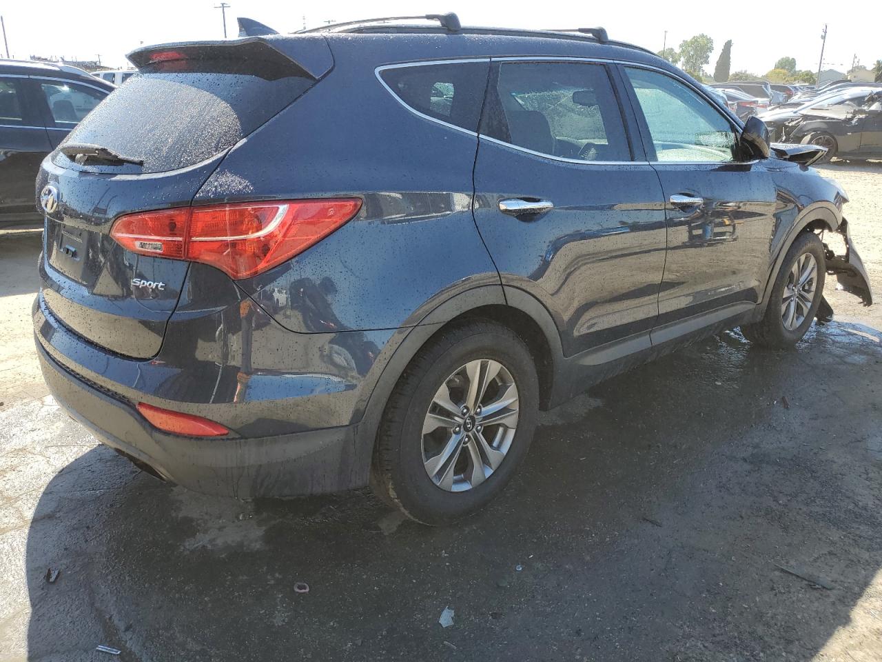 2016 Hyundai Santa Fe VIN 5XYZU3LB8GG377786 Copart auction photo, front end damage thumbnail 3