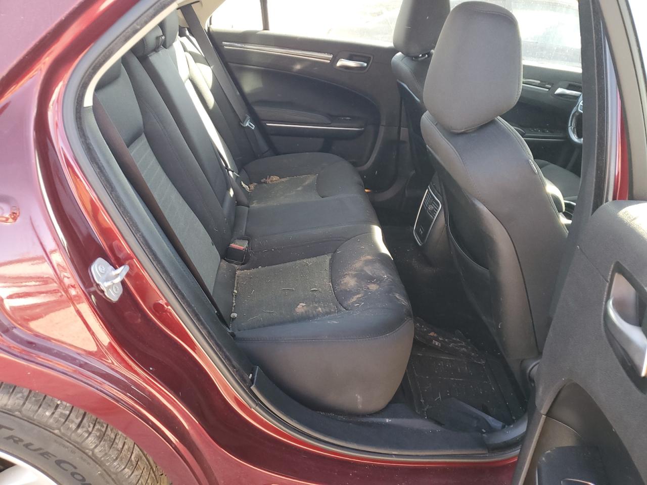 2019 Chrysler 300 VIN 2C3CCAAG6KH601731 Copart auction photo, front end damage thumbnail 10