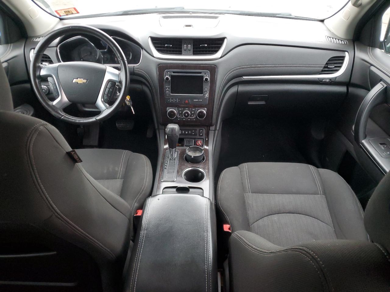 2017 Chevrolet Traverse VIN 1GNKVHKD6HJ282537 Copart auction photo, vandalism / mechanical damage thumbnail 8