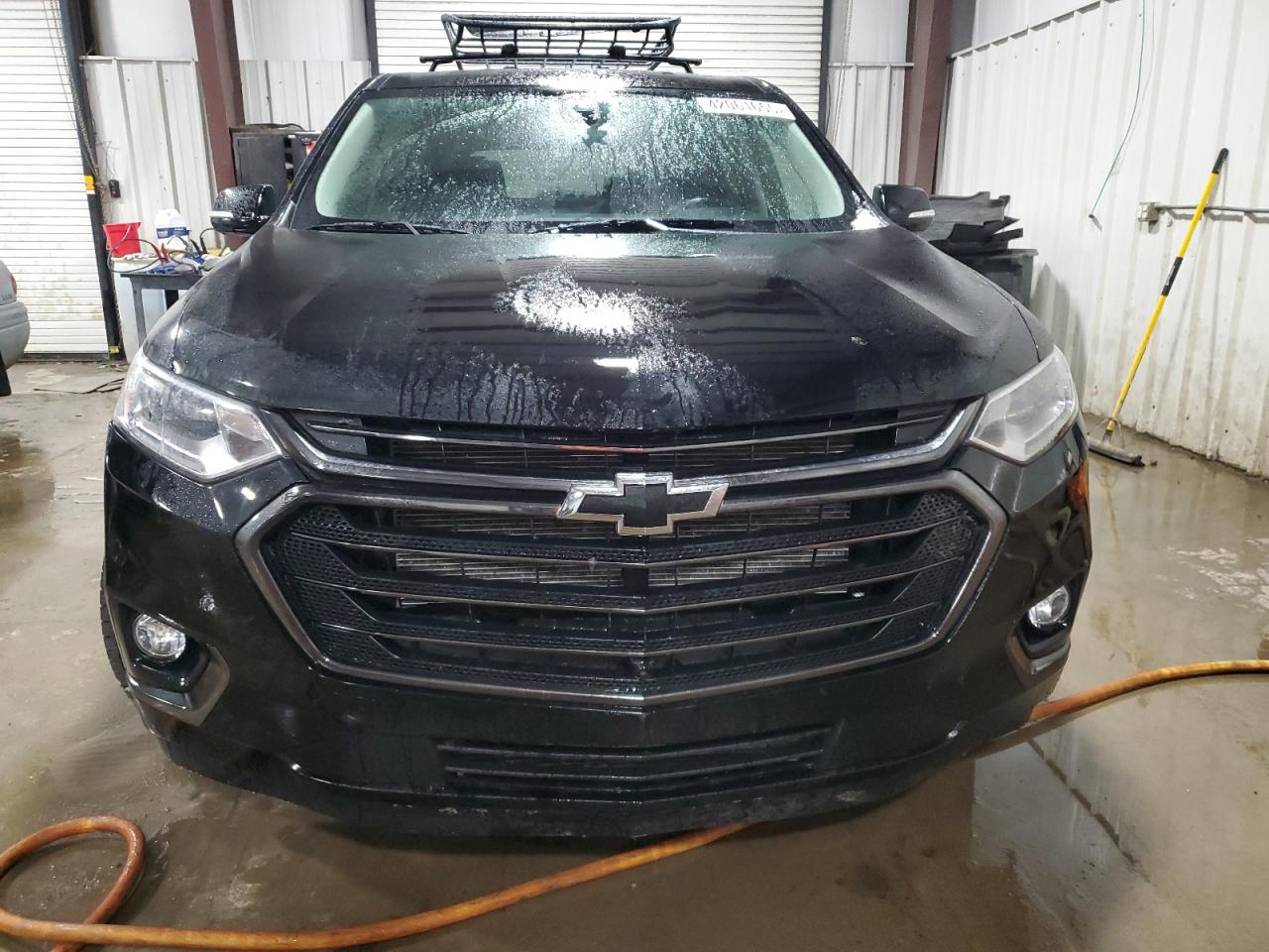 2020 Chevrolet Traverse VIN 1GNEVKKW3LJ310766 Copart auction photo, rear end damage thumbnail 5