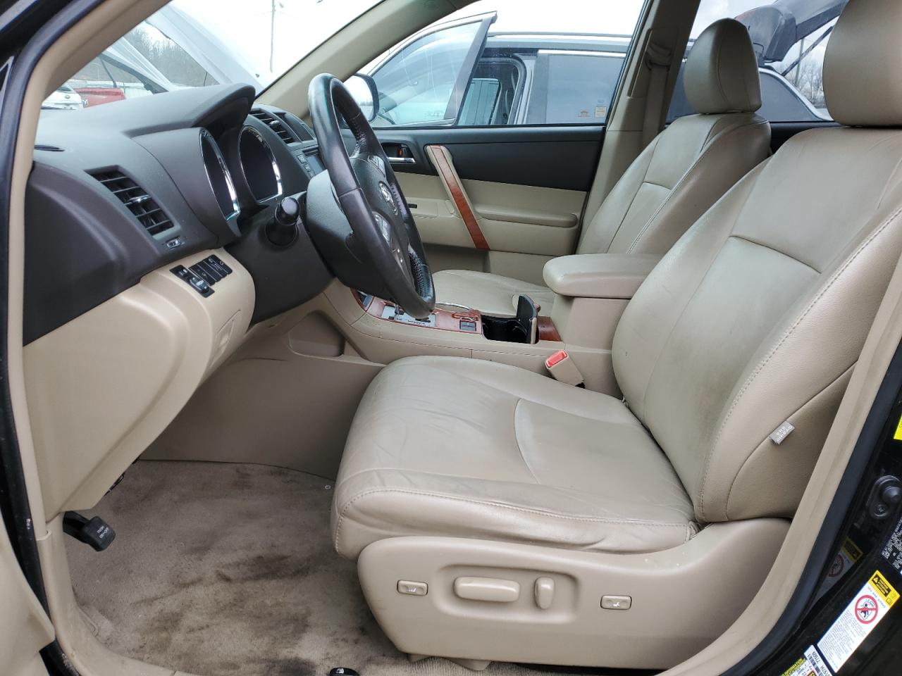 2010 Toyota Highlander VIN 5TDYK3EH8AS019732 Copart auction photo, front end damage thumbnail 7