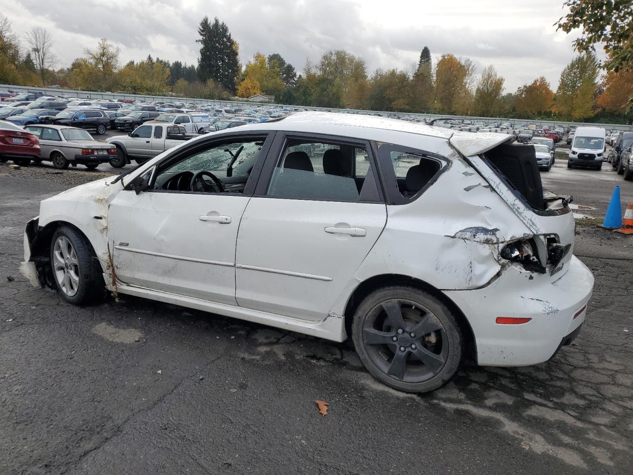 2007 Mazda 3 VIN JM1BK144471602300 Copart auction photo, all over damage thumbnail 2