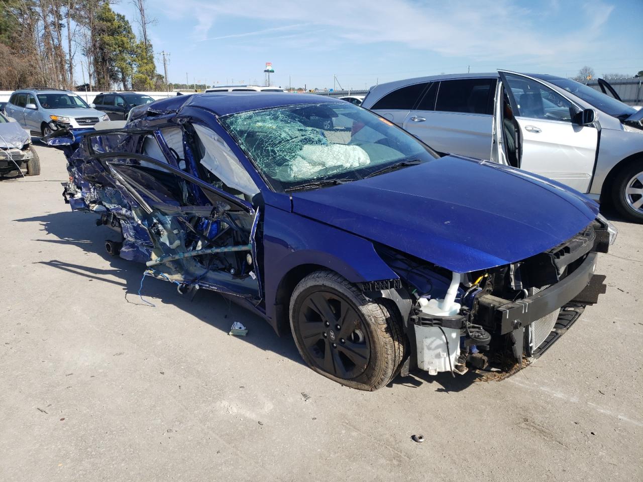 2022 Hyundai Elantra VIN KMHLM4AG3NU306402 Copart auction photo, all over / frame damage damage thumbnail 4