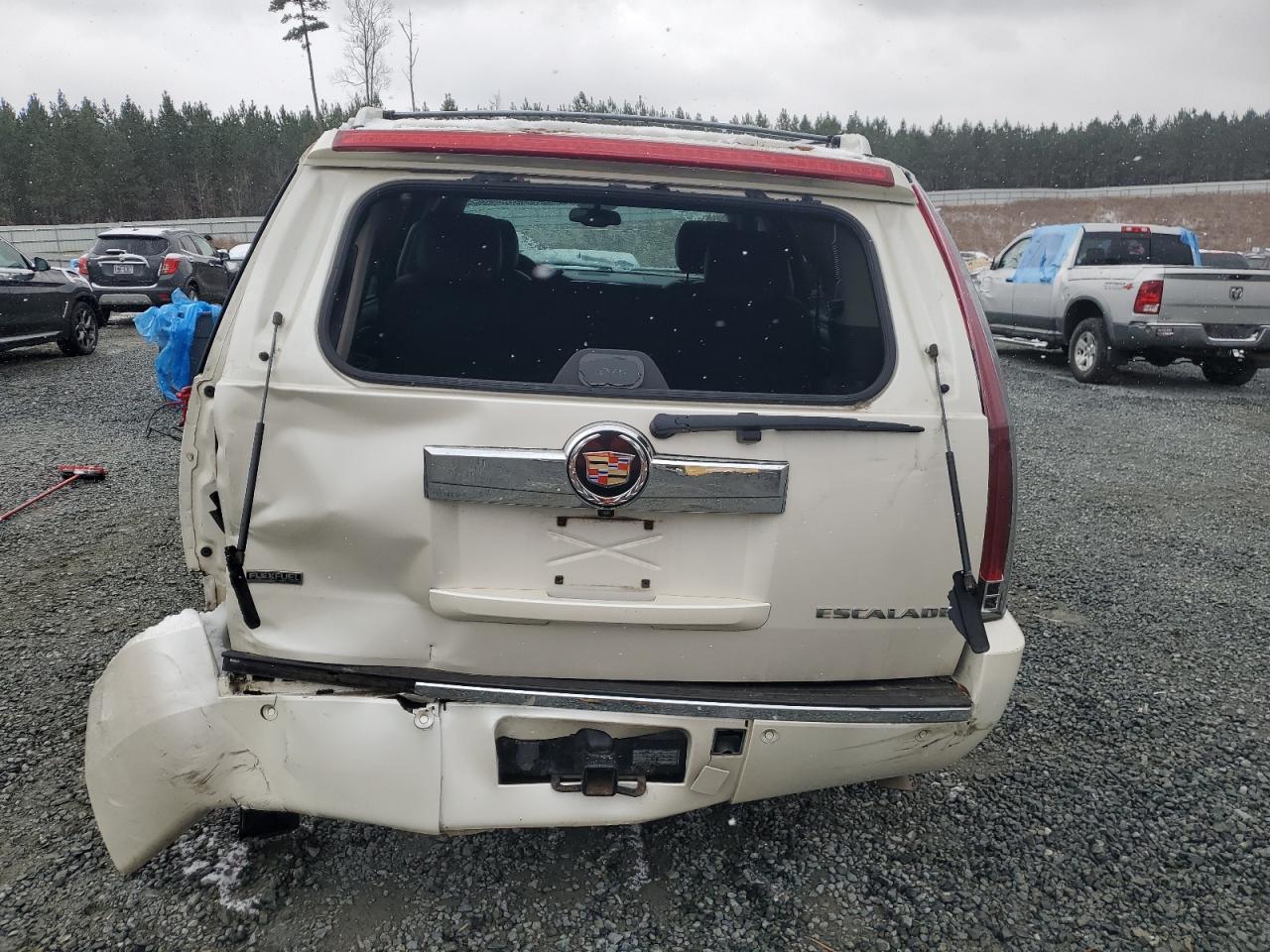2012 Cadillac Escalade VIN 1GYS4BEF3CR114932 Copart auction photo, rear end / front end damage thumbnail 6