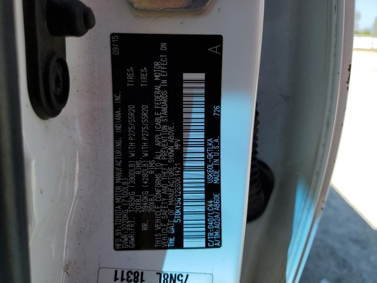 2016 Toyota Sequoia VIN 5TDKY5G12GS061421 Copart auction photo, front end / side damage thumbnail 13
