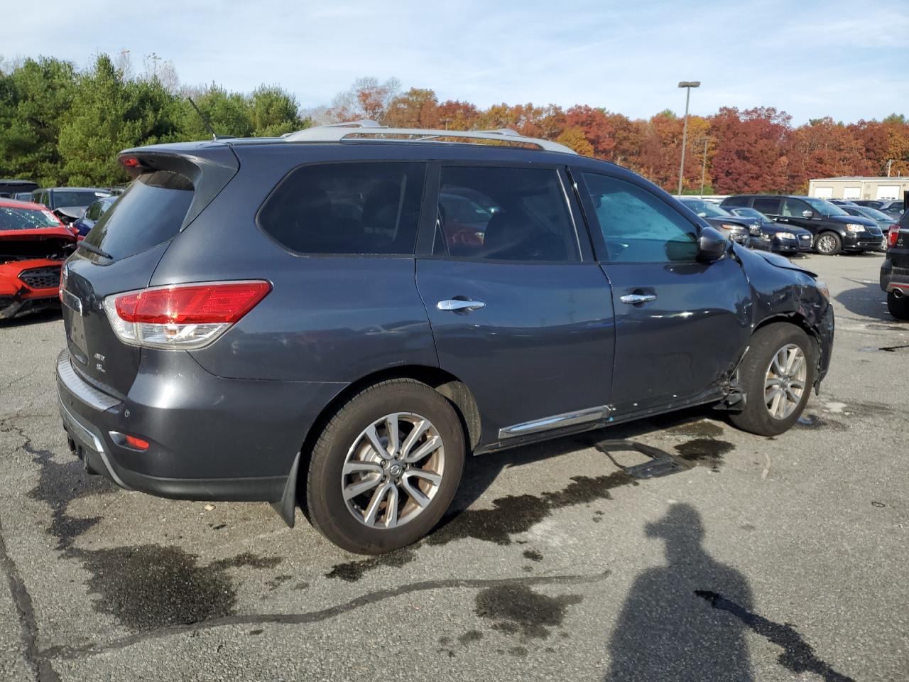 2014 Nissan Pathfinder VIN 5N1AR2MM2EC694842 Copart auction photo, front end / side damage thumbnail 3