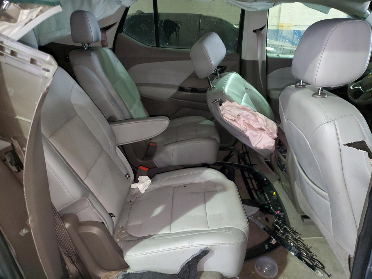 2021 Chevrolet Traverse VIN 1GNEVKKW9MJ174323 Copart auction photo, rear end / side damage thumbnail 11