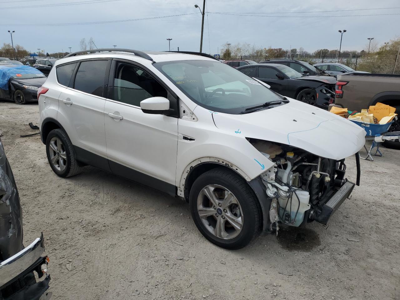 2016 Ford Escape VIN 1FMCU0G9XGUC64539 Copart auction photo, front end / minor dent/scratches damage thumbnail 4