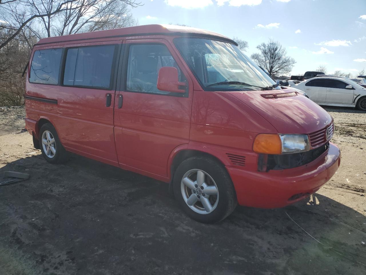 2001 Volkswagen EuroVan VIN WV2NB47051H127991 Copart auction photo, front end damage thumbnail 4