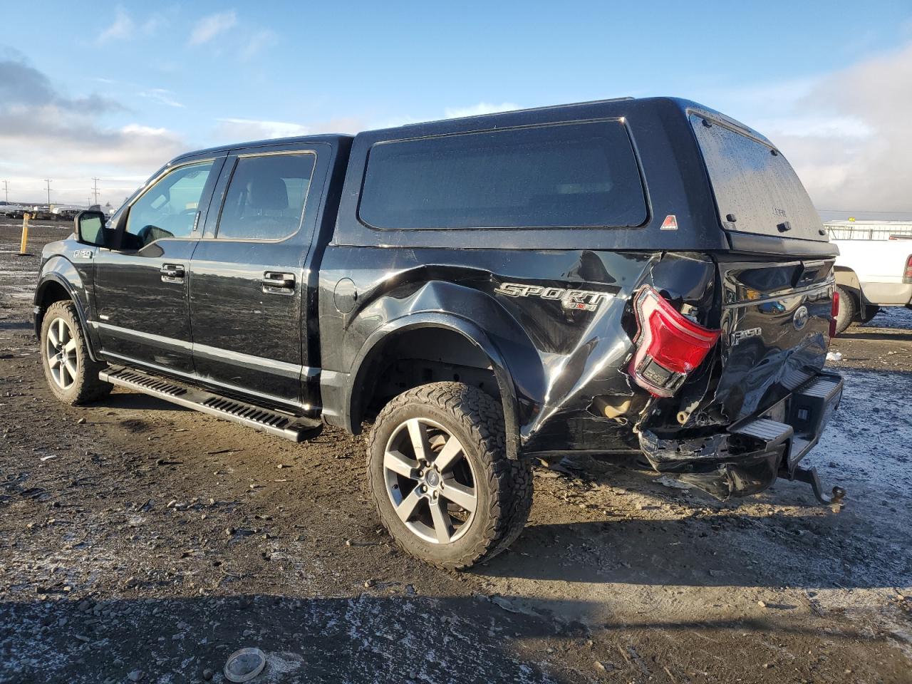 2017 Ford F-150 VIN 1FTEW1EG8HKC56824 Copart auction photo, rear end / side damage thumbnail 2