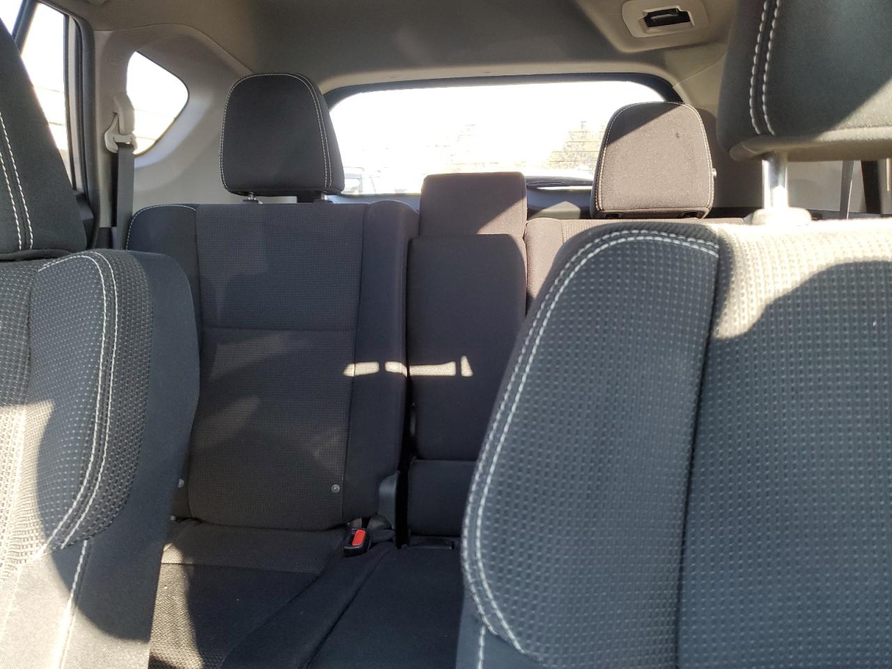 2016 Toyota RAV 4 VIN 2T3RFREV7GW442102 Copart auction photo, rear end damage thumbnail 10