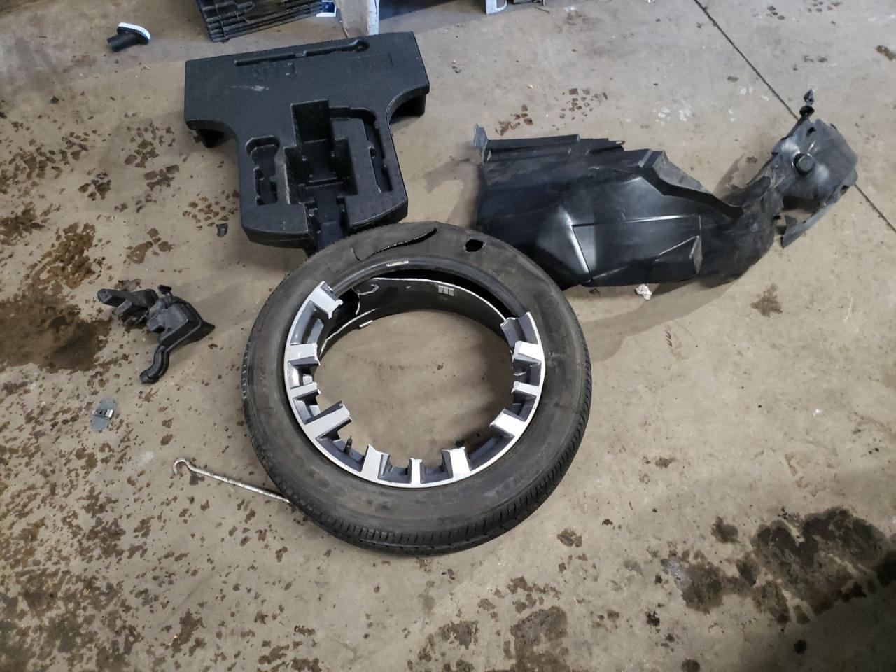 2024 Nissan Kicks VIN 3N1CP5CV1RL519798 Copart auction photo, front end / side damage thumbnail 12