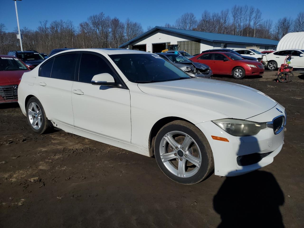 2014 BMW 3er VIN WBA3B5C58EP540901 Copart auction photo, minor dent/scratches damage thumbnail 4