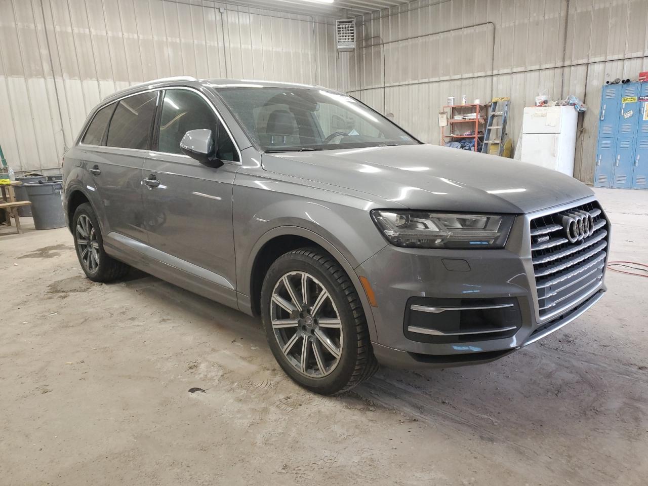 2017 Audi Q7 VIN WA1LAAF75HD022014 Copart auction photo, rear end damage thumbnail 4