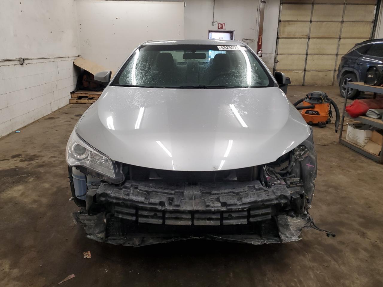 2017 Toyota Camry VIN 4T1BF1FK1HU392962 Copart auction photo, front end damage thumbnail 5