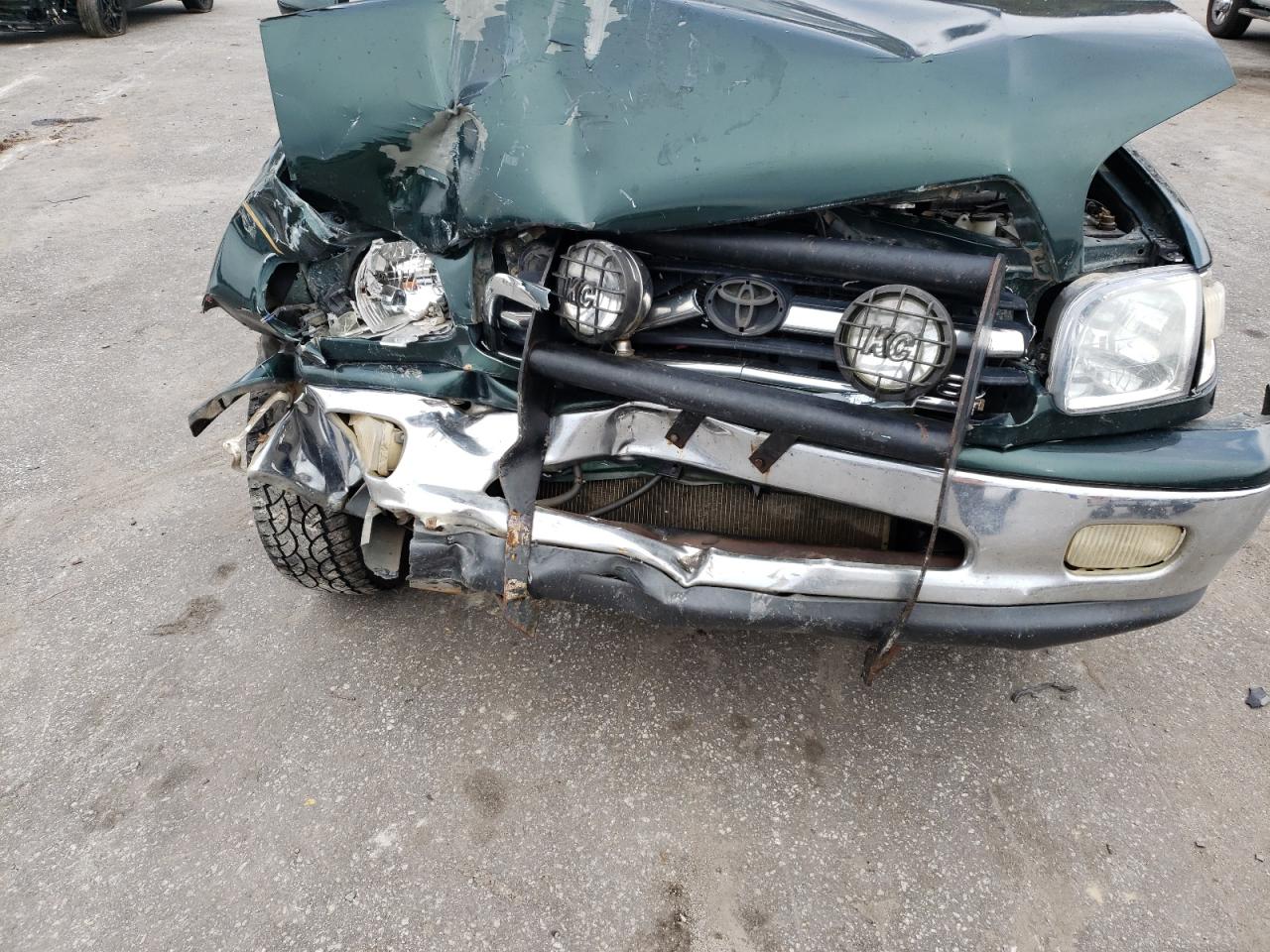 2001 Toyota Tundra VIN 5TBBT48141S130133 Copart auction photo, front end damage thumbnail 11