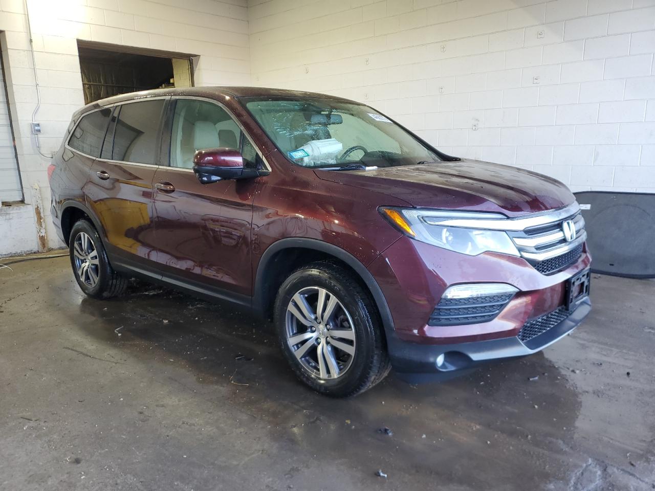 2016 Honda Pilot VIN 5FNYF6H50GB124818 Copart auction photo, front end damage thumbnail 4