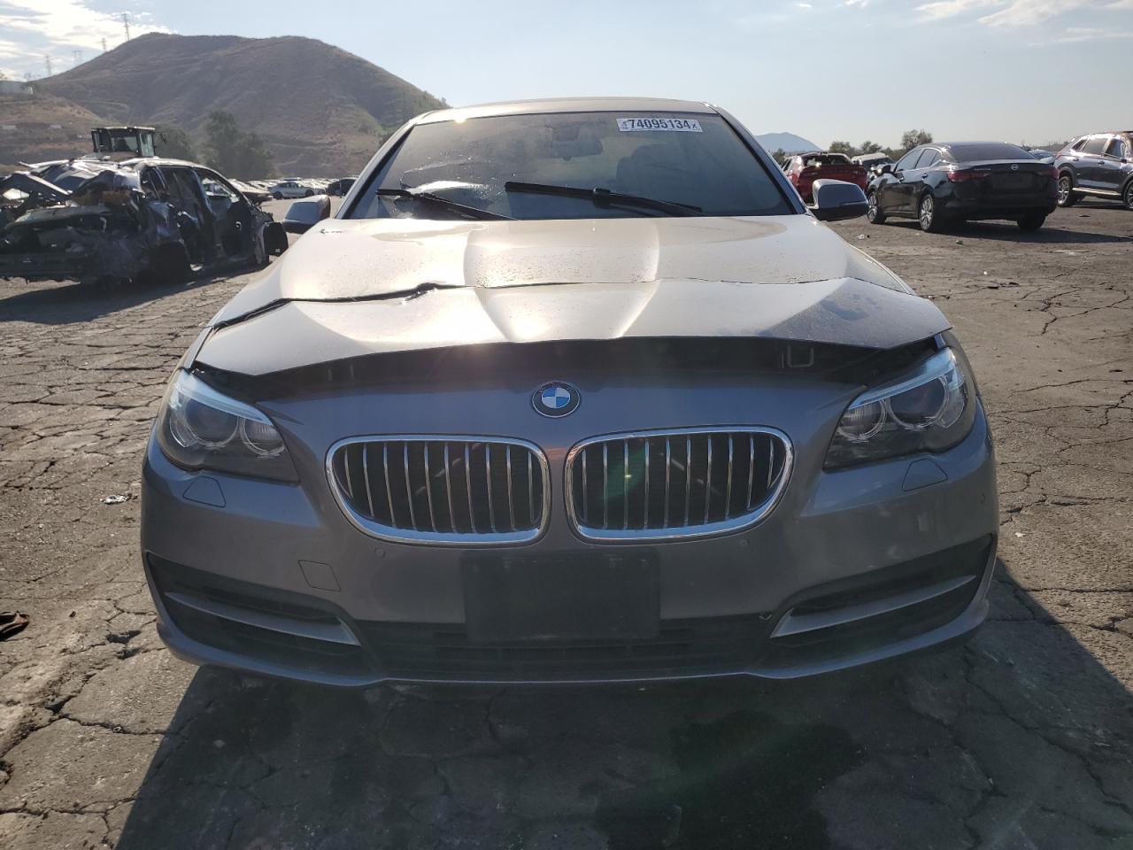 2014 BMW 5er VIN WBA5A5C53ED502814 Copart auction photo, burn - engine / rear end damage thumbnail 5