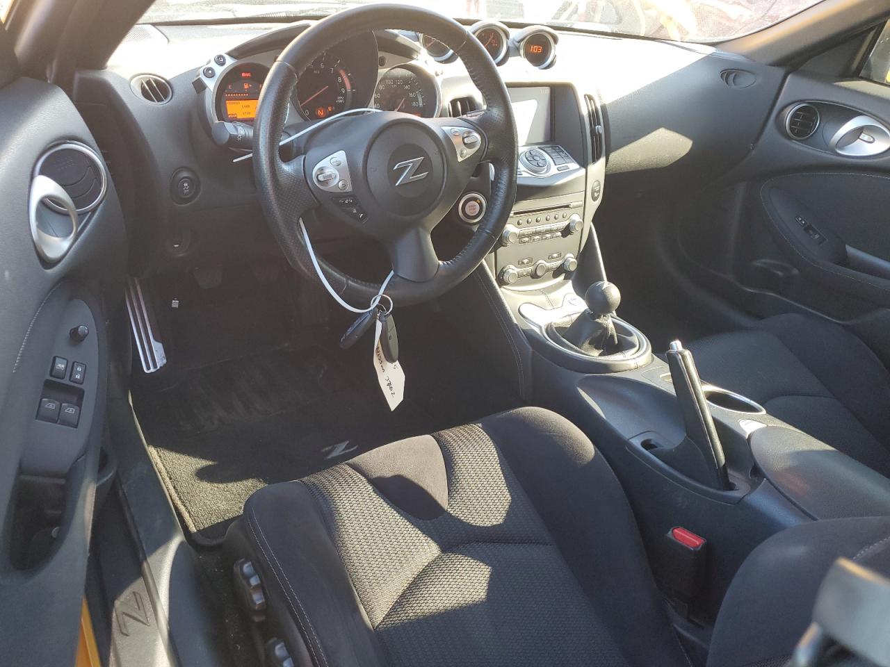 2017 Nissan 370Z VIN JN1AZ4EH9HM952339 Copart auction photo, vandalism / minor dent/scratches damage thumbnail 8