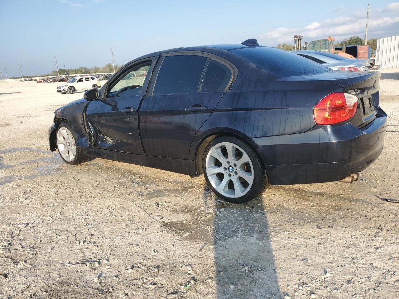 2006 BMW 3er VIN WBAVB13516PT14475 Copart auction photo, side / front end damage thumbnail 2