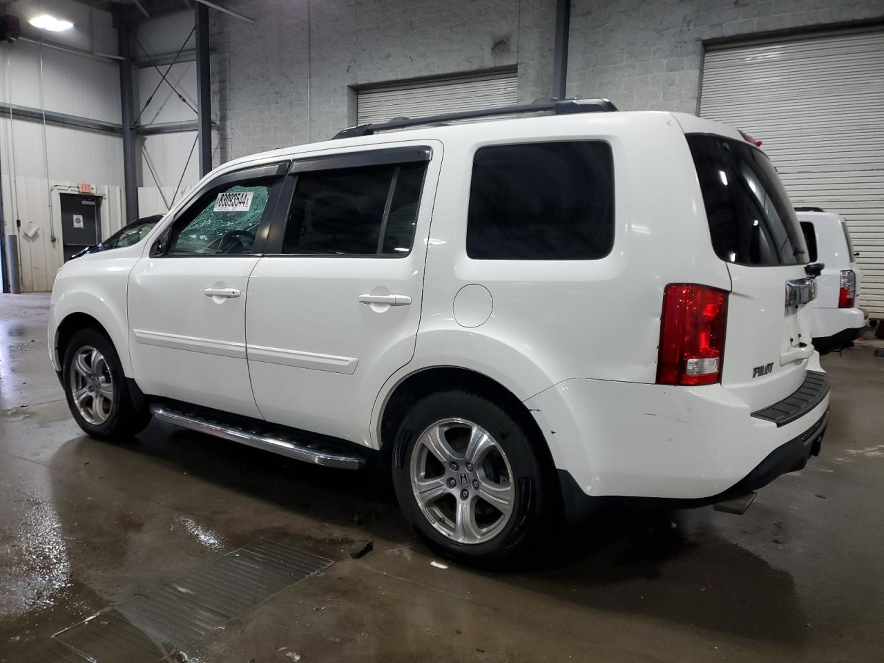 2015 Honda Pilot VIN 5FNYF4H68FB009010 Copart auction photo, all over damage thumbnail 2