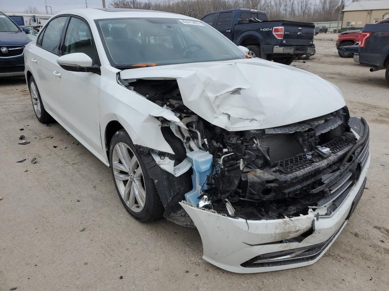 2019 Volkswagen Passat VIN 1VWLA7A37KC010650 Copart auction photo, front end damage thumbnail 4