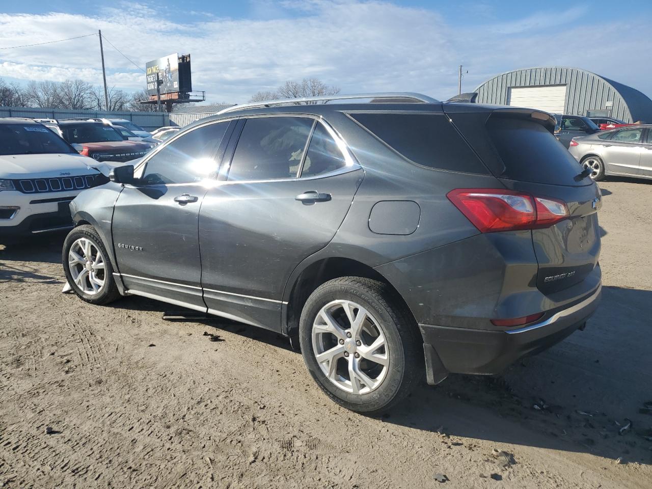 2019 Chevrolet Equinox VIN 3GNAXLEX6KL203852 Copart auction photo, front end damage thumbnail 2