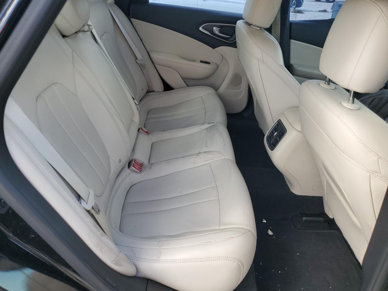 2015 Chrysler 200 VIN 1C3CCCCB4FN667172 Copart auction photo, front end damage thumbnail 10