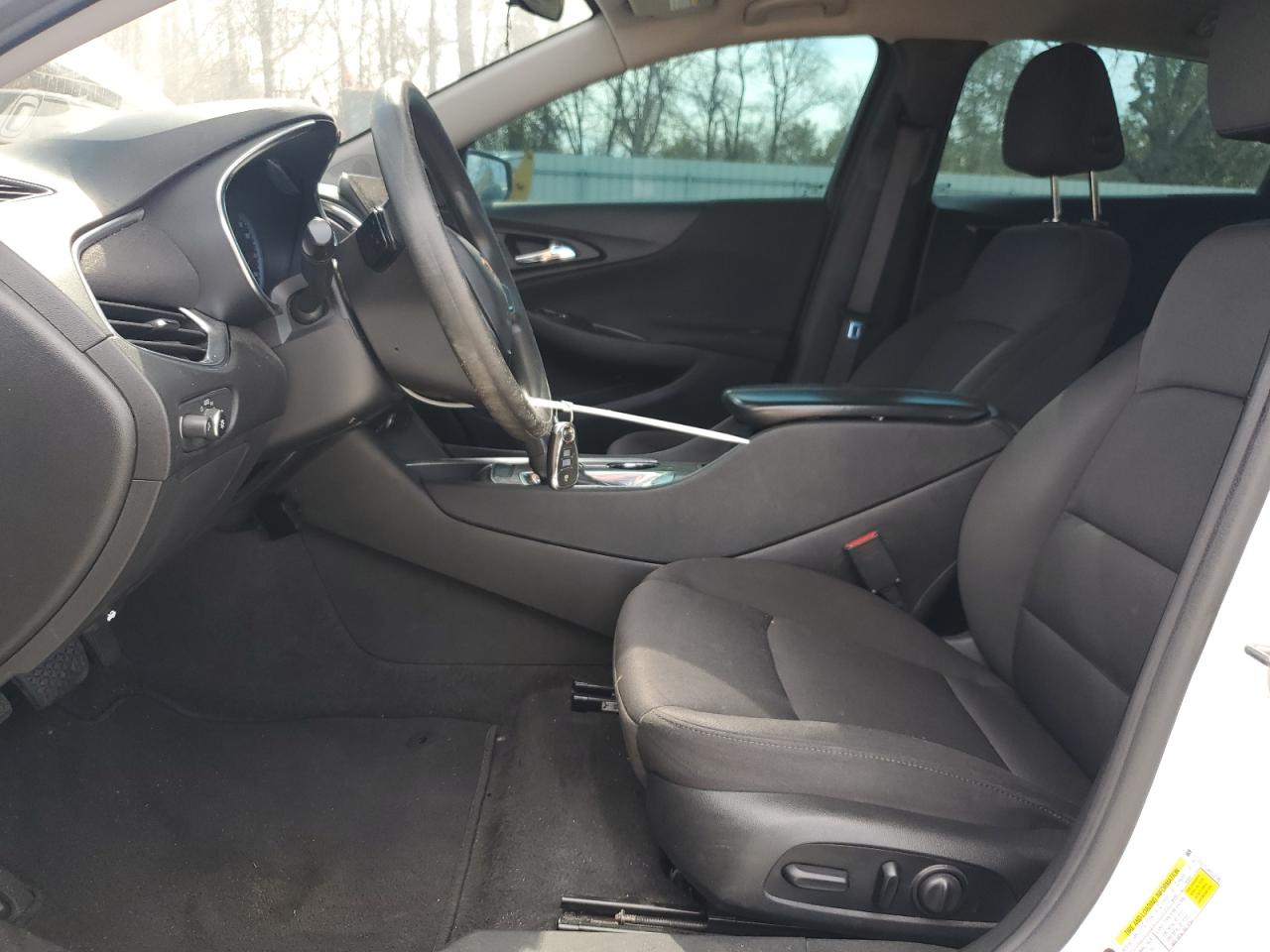 2021 Chevrolet Malibu VIN 1G1ZD5ST1MF019345 Copart auction photo, minor dent/scratches damage thumbnail 7