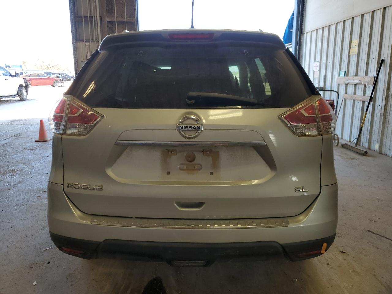 2016 Nissan Rogue VIN 5N1AT2MT6GC871341 Copart auction photo, front end / hail damage thumbnail 6