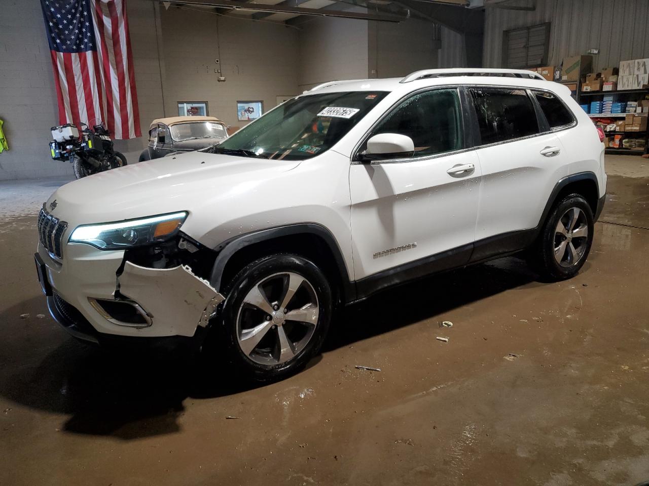 2019 Jeep Grand Cherokee VIN 1C4PJMDX7KD422708