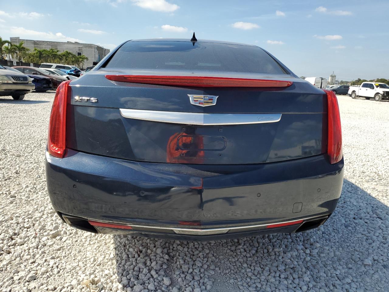 2014 Cadillac XTS VIN 2G61P5S32E9202312 Copart auction photo, front end / minor dent/scratches damage thumbnail 6