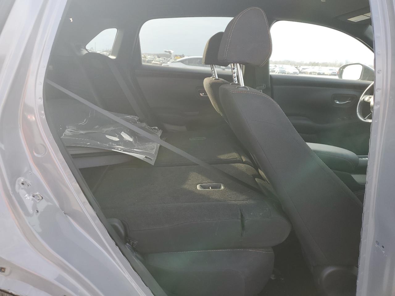 2024 Honda HR-V VIN 3CZRZ2H54RM760915 Copart auction photo, side damage thumbnail 11