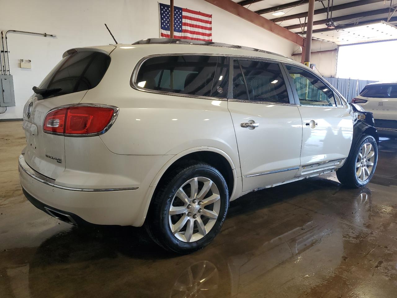 2015 Buick Enclave VIN 5GAKVCKD3FJ243527 Copart auction photo, front end / side damage thumbnail 3