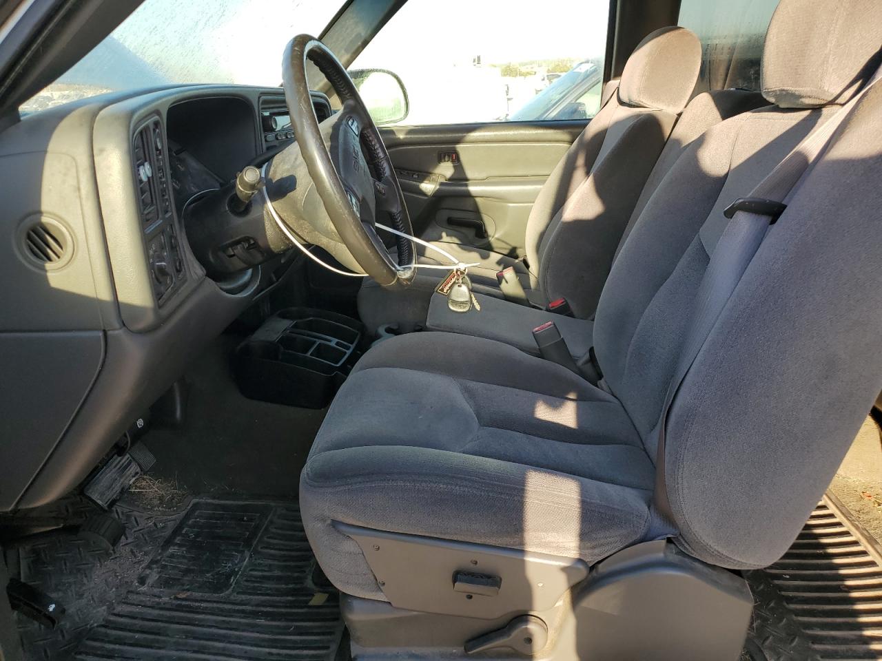 2006 GMC Sierra VIN 1GTEK19B16E288603 Copart auction photo, all over / minor dent/scratches damage thumbnail 7