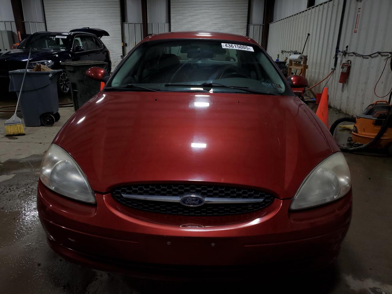 2000 Ford Taurus VIN 1FAFP55U8YA229410 Copart auction photo, side damage thumbnail 5