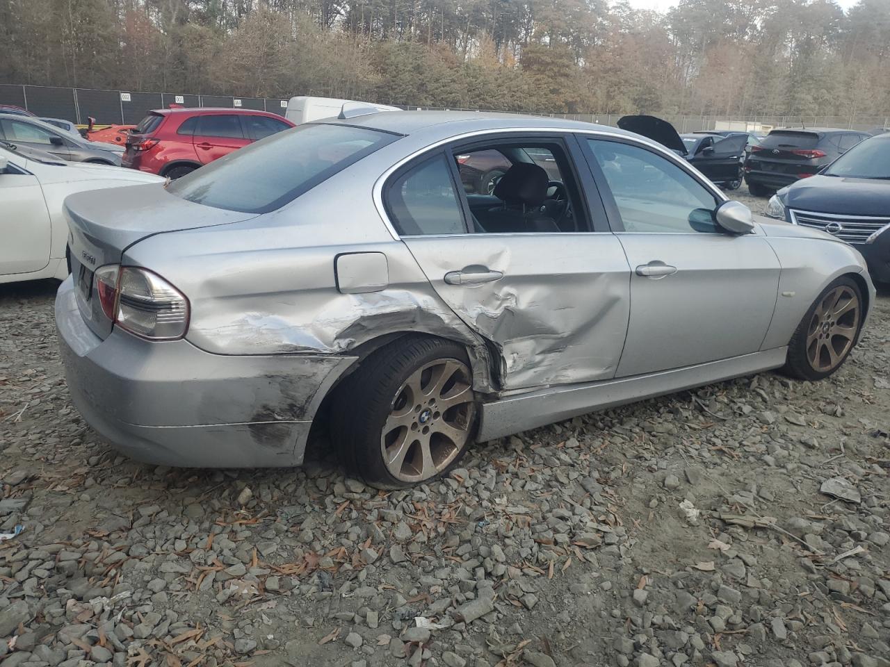 2006 BMW 3er VIN WBAVB33556PS06775 Copart auction photo, all over / mechanical damage thumbnail 3