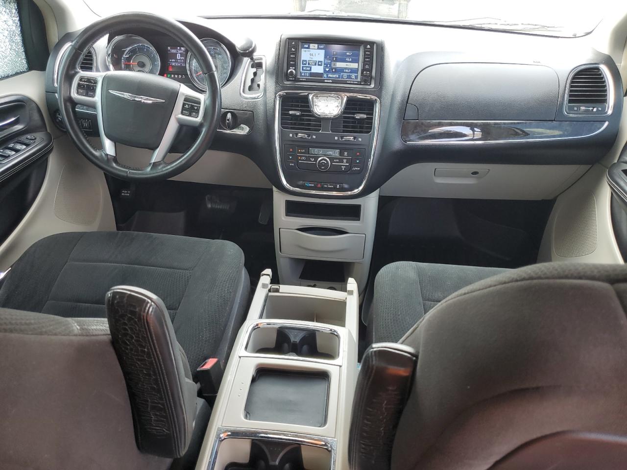 2012 Chrysler Town & Country VIN 2C4RC1BG9CR116578 Copart auction photo, side damage thumbnail 8
