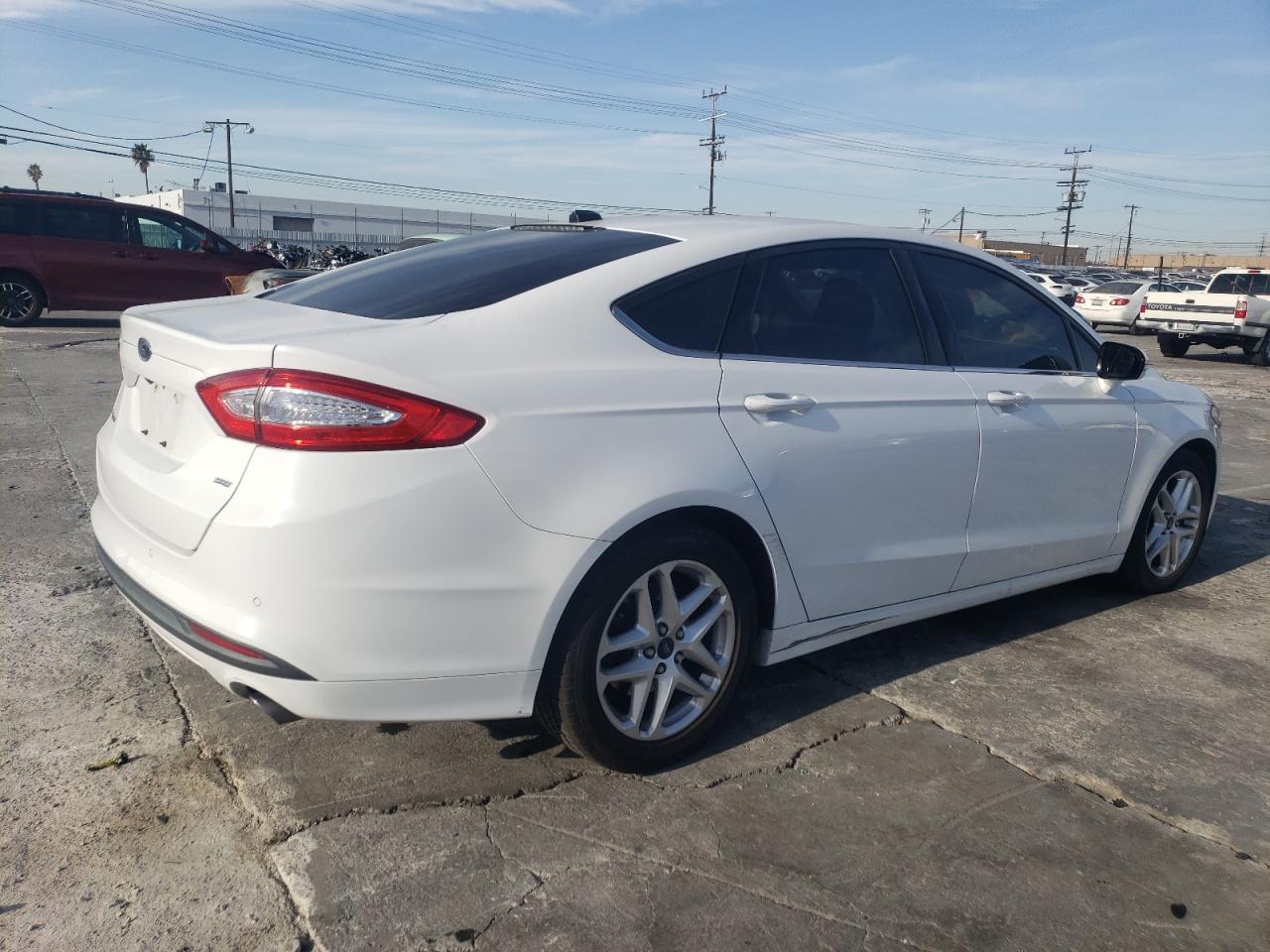 2016 Ford Fusion VIN 3FA6P0H76GR342284 Copart auction photo, front end / side damage thumbnail 3