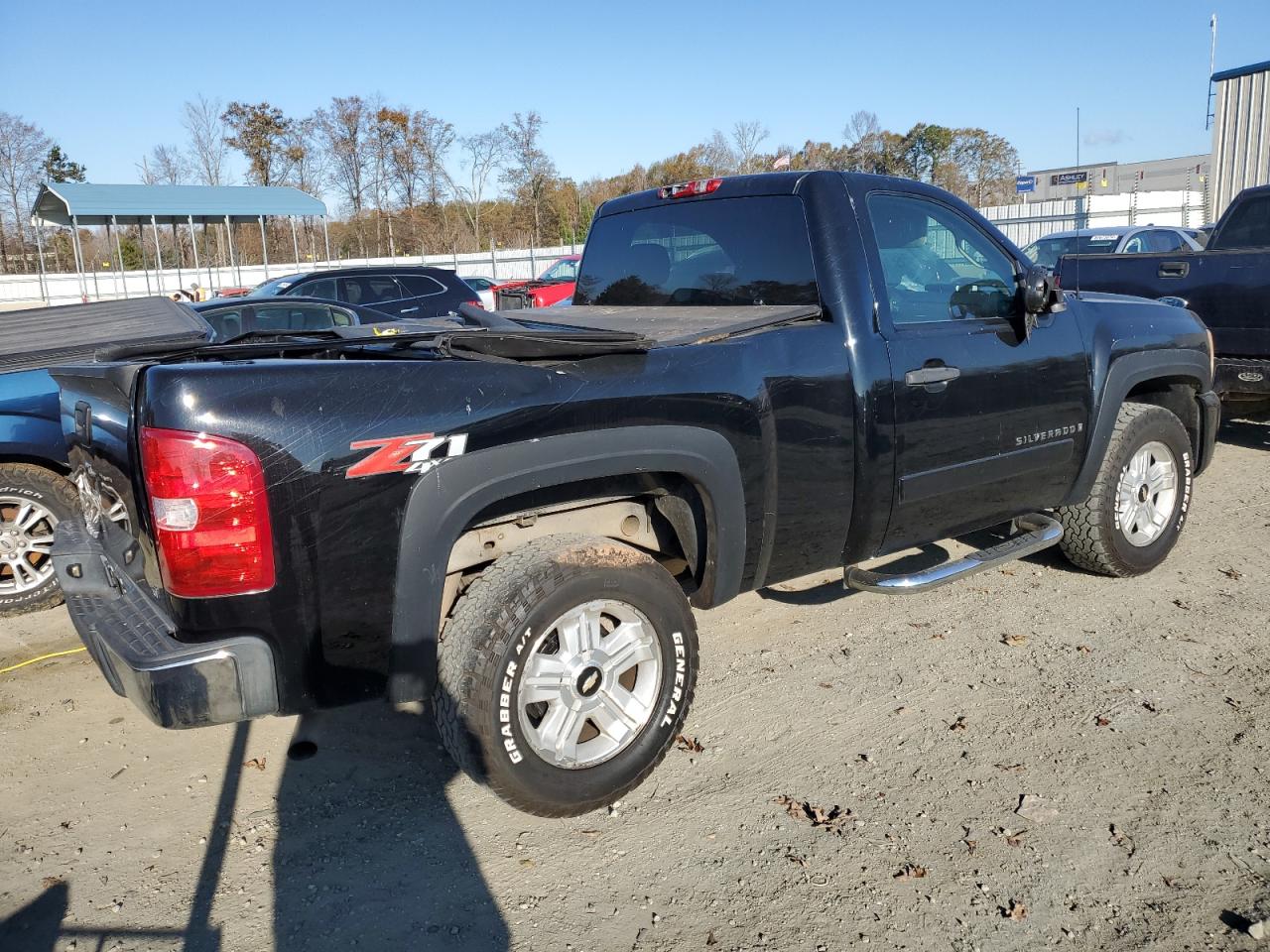 2007 Chevrolet Silverado VIN 1GCEK14C67Z645686 Copart auction photo, rear end damage thumbnail 3